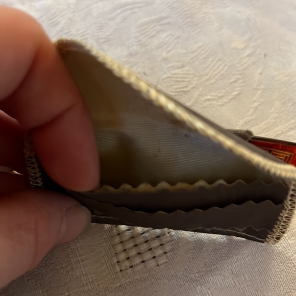 Vintage gold dance case clutch purse with lipstick holder, compact, clip, comb - Picture 9 of 16